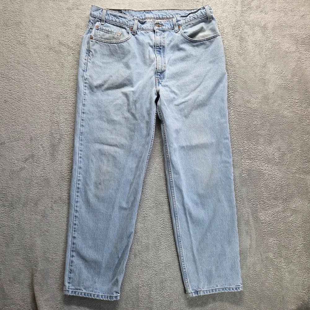 Vintage Levis 550 Jeans Mens 38X30‎ Relaxed Tapered Light Wash 90s Denim